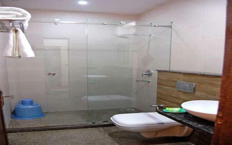 รุทรา วิลาส Hotel อัครา ภายนอก รูปภาพ